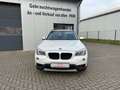 BMW X1 18 i sDrive*PDC*SHZ*SCHECKHEFT*KLIMAAUTO Weiß - thumbnail 2