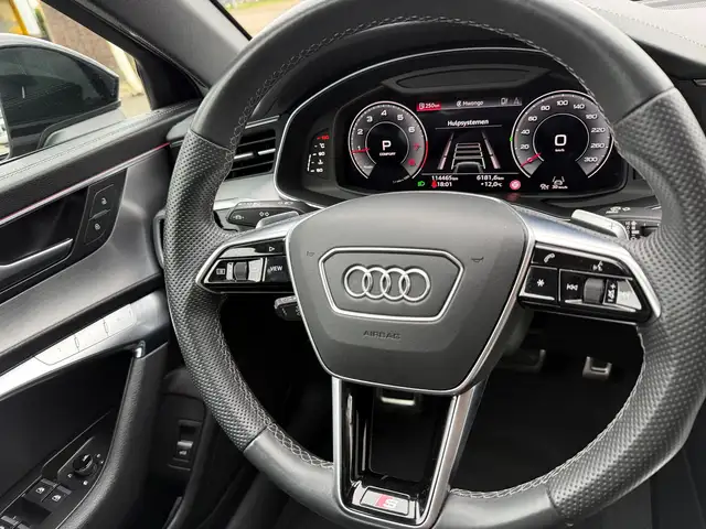 Audi A6 view 22
