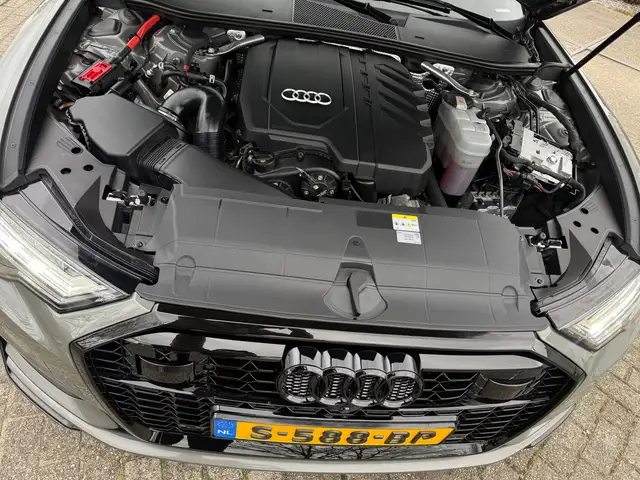 Audi A6 view 24