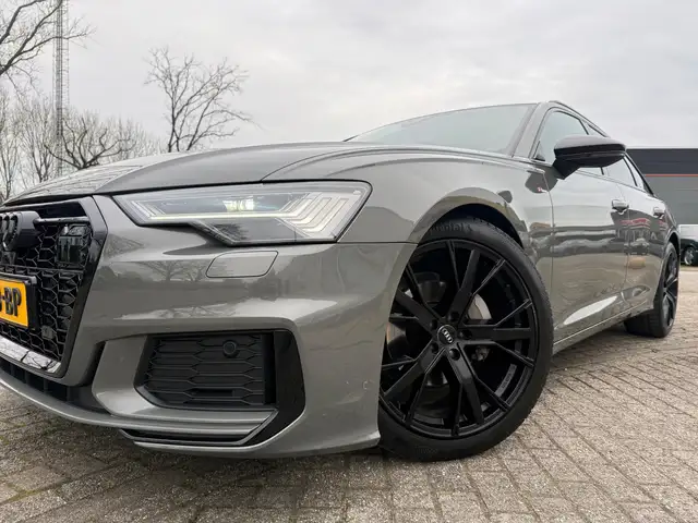 Audi A6 view 5