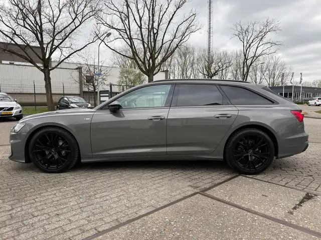 Audi A6 view 10