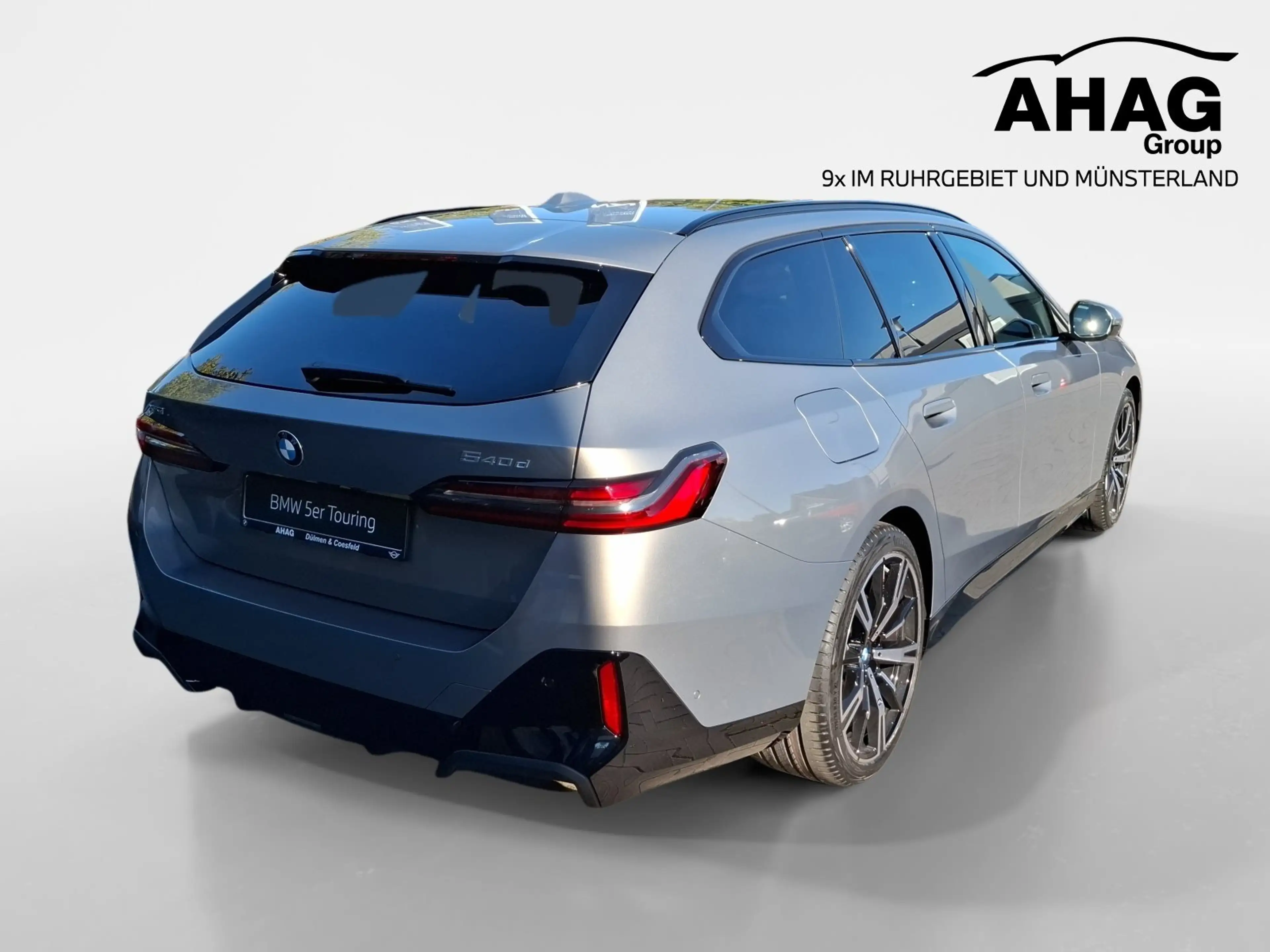 BMW 540 d xDrive Touring — photo 4