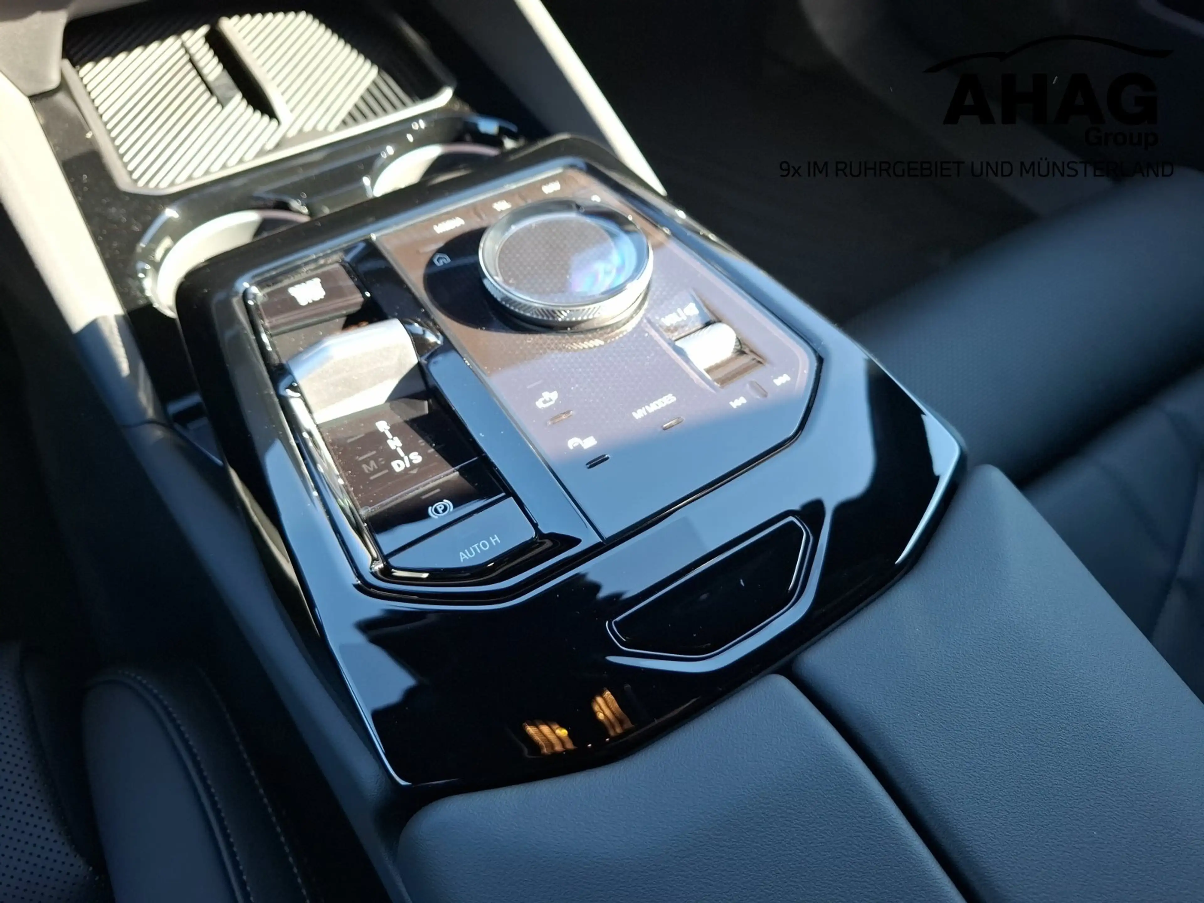 BMW 540 d xDrive Touring — photo 10