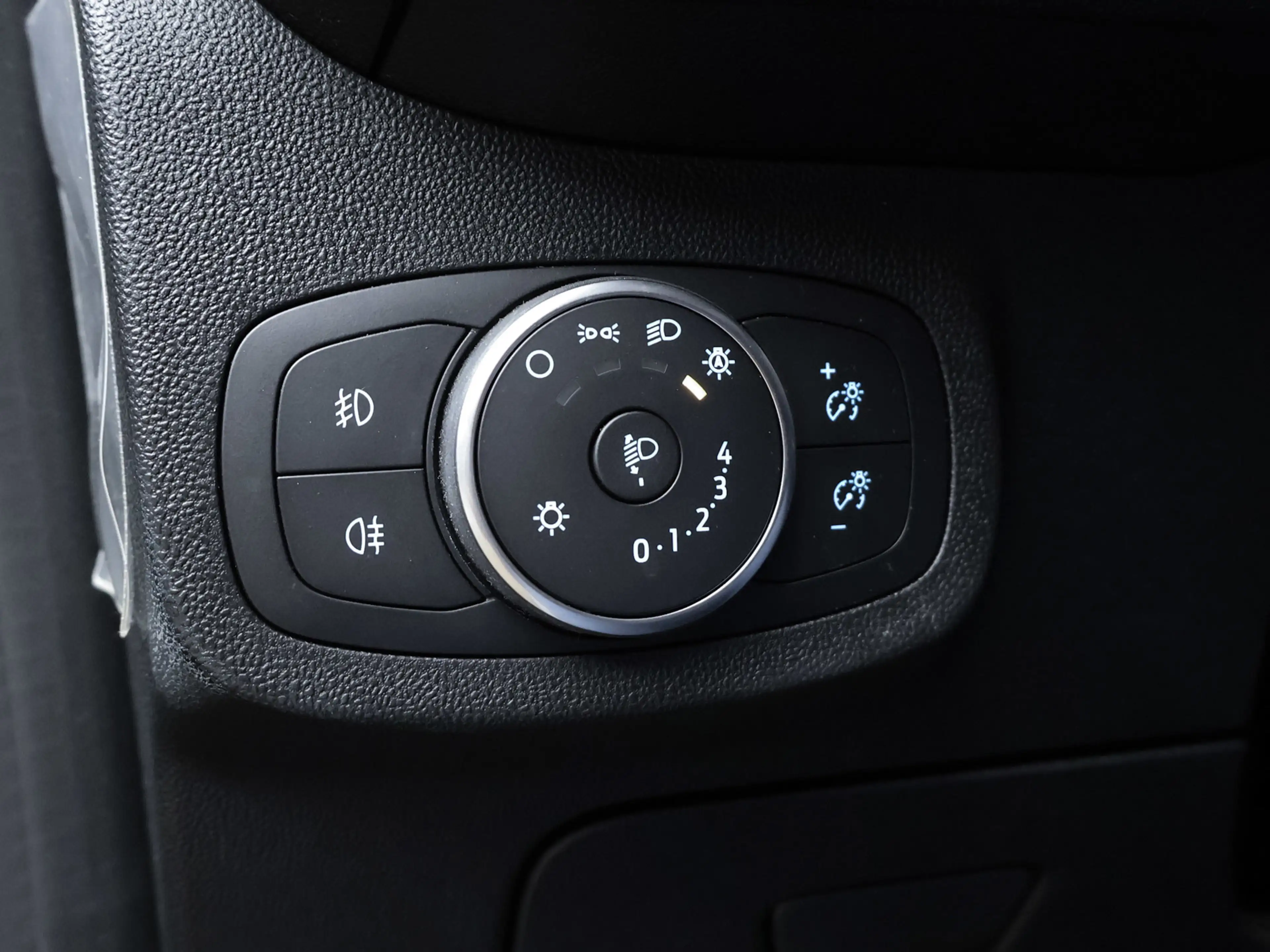 Ford Fiesta 1.1 Trend Sport (APPLE CARPLAY,NAVI,PDC,CLIMATE,CR — photo 21