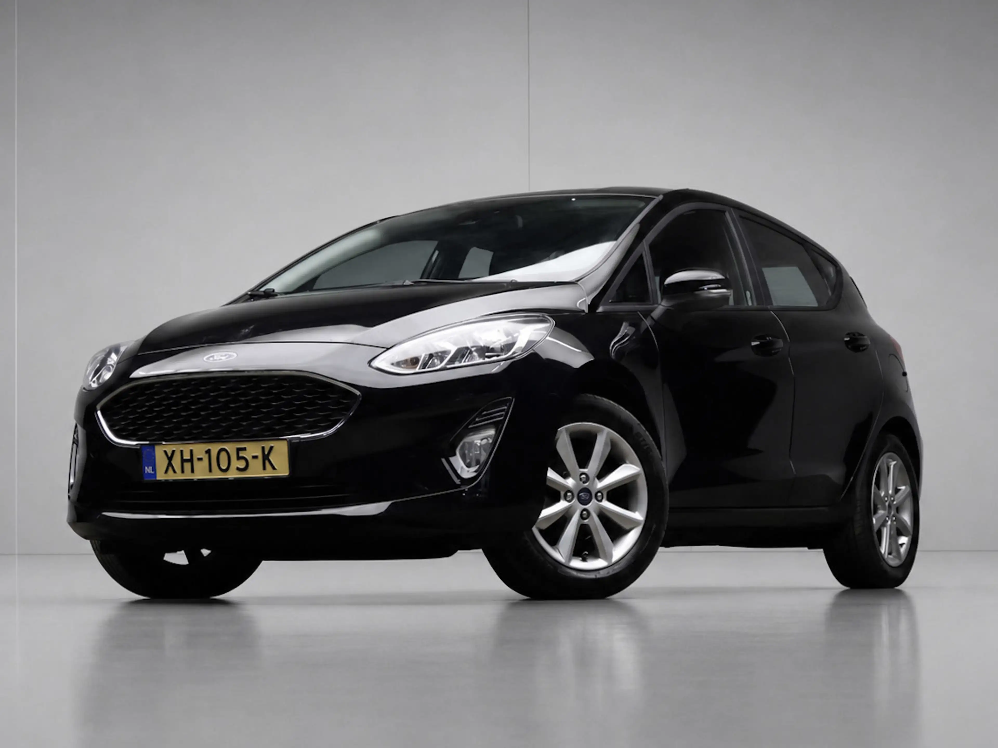 Ford Fiesta 1.1 Trend Sport (APPLE CARPLAY,NAVI,PDC,CLIMATE,CR — photo 3