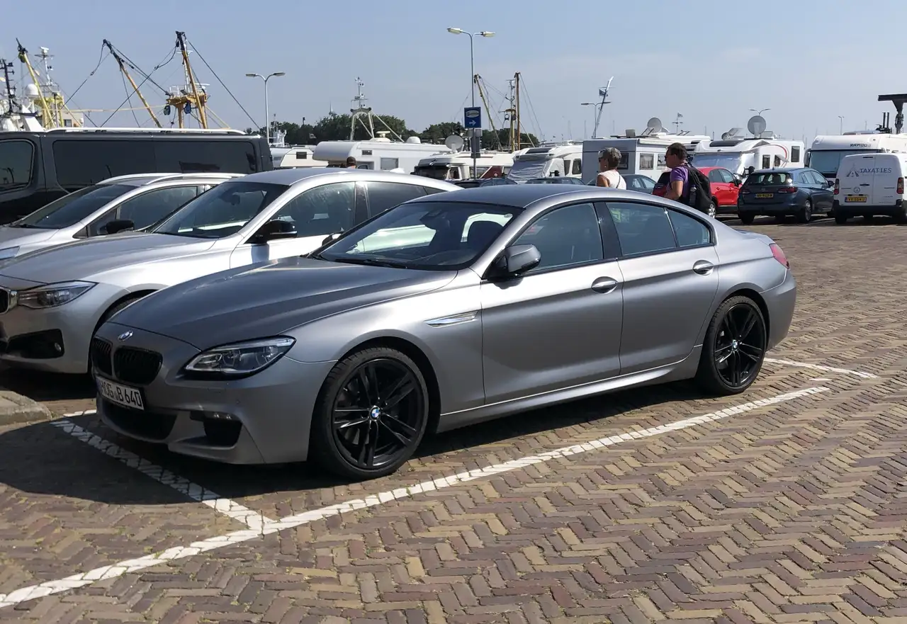 BMW 640