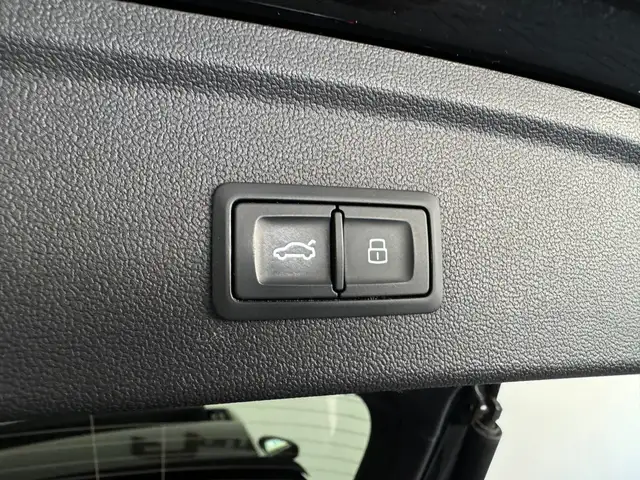 Audi RS3 view 15