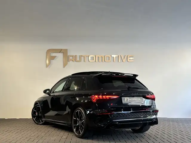 Audi RS3 view 6
