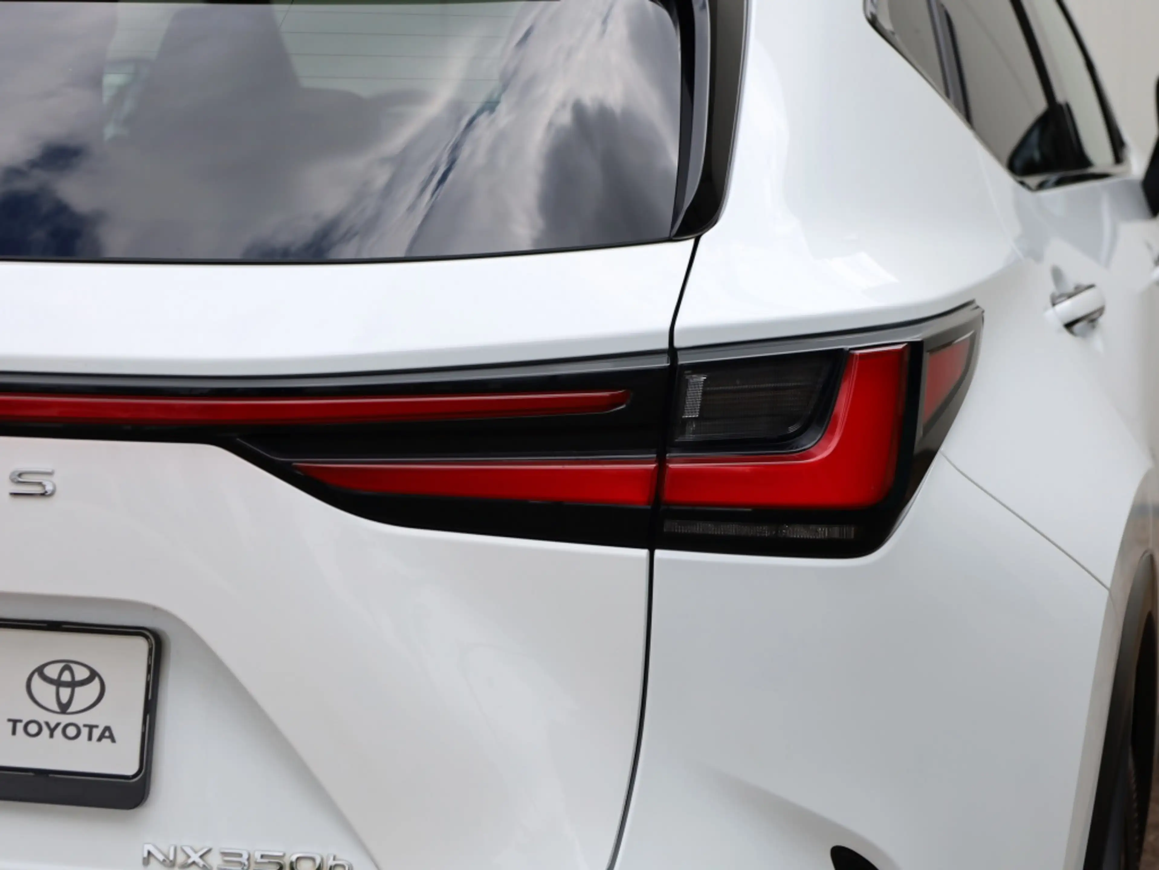 Lexus NX 350h AWD F Sport Line | Mark Levinson | Panoramadak | 3 — photo 44