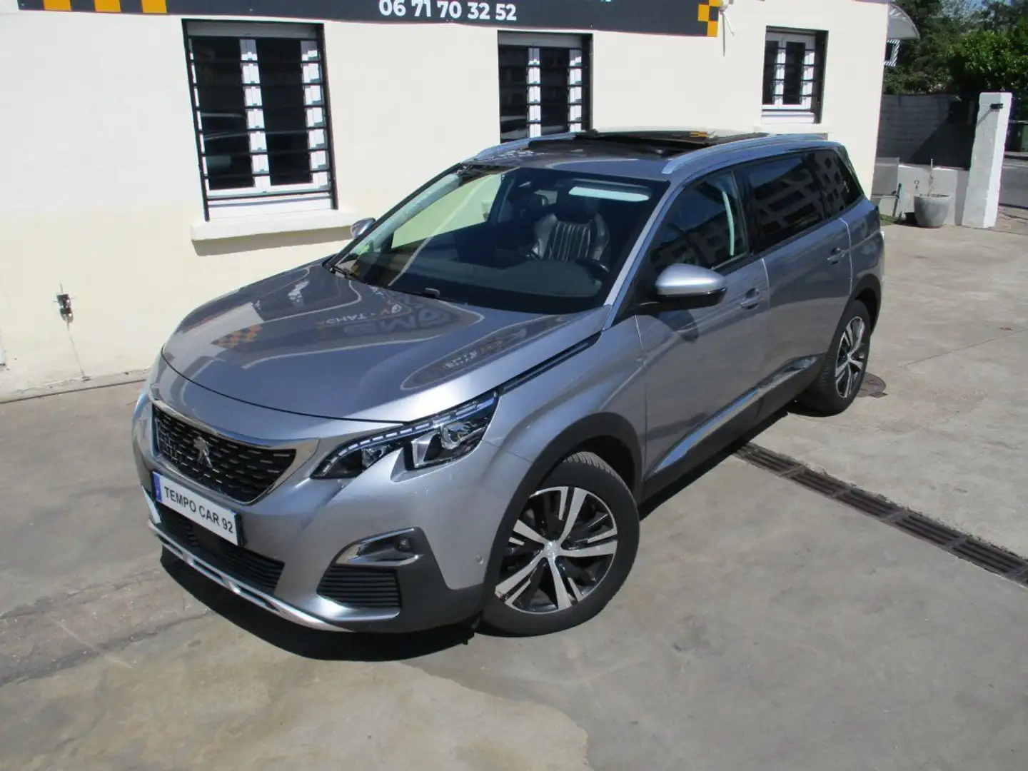 Peugeot 5008 1.6 BlueHDi 120ch SetS BVM6 Allure Business Gris - 2