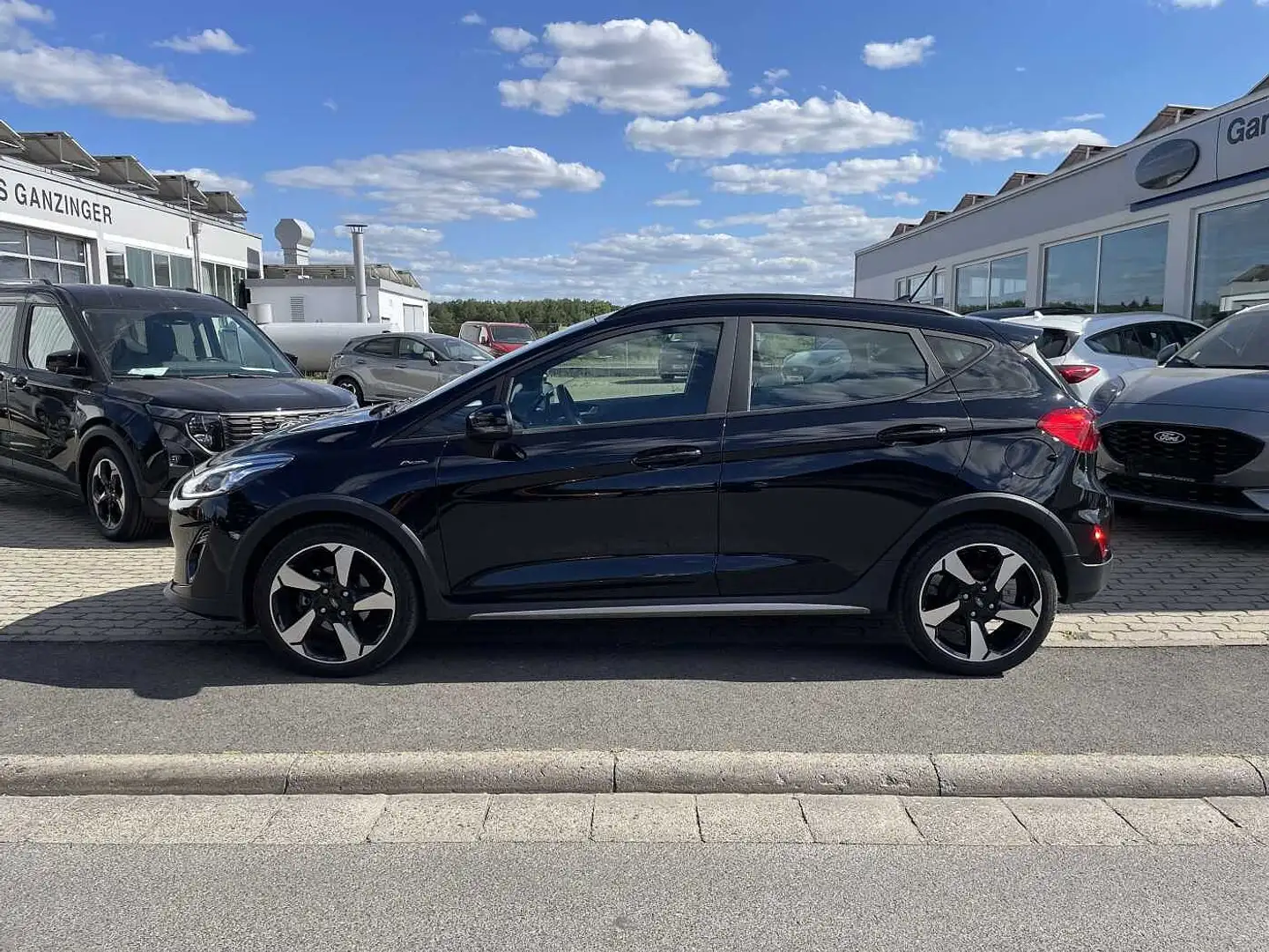 Ford Fiesta 5-Türer Active, GARANTIE+PDC+SHZ+WSSB+DAB+TEMPOMAT Noir - 2