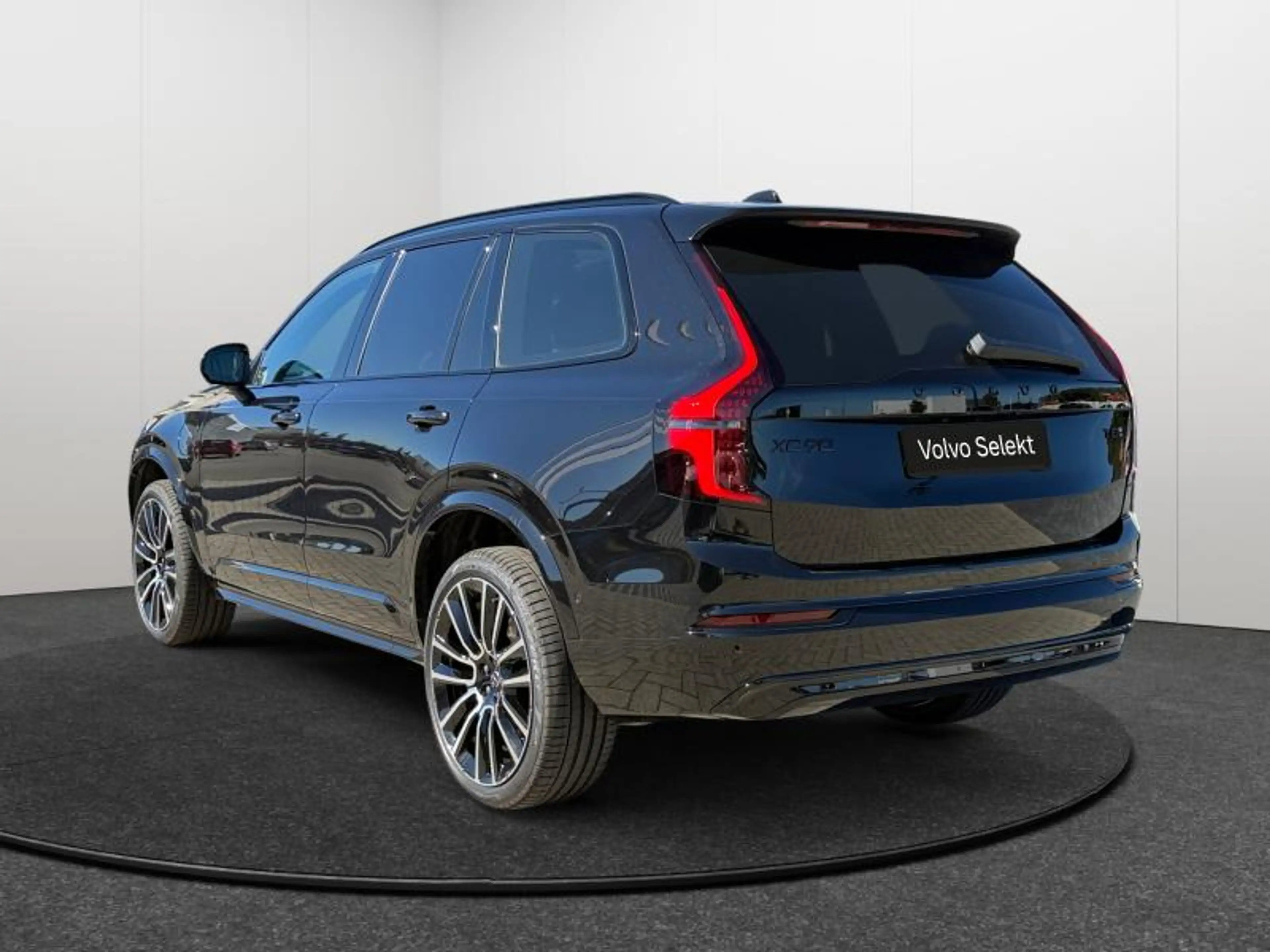 Volvo XC90 Black Edition Ultra T8 AWD / Hybride-Essence — photo 3