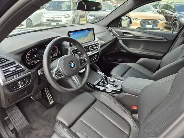 BMW X4 view 6