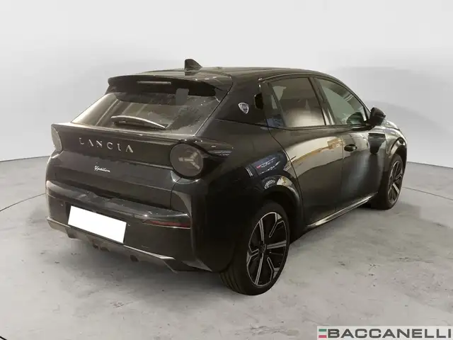 Lancia Ypsilon view 4