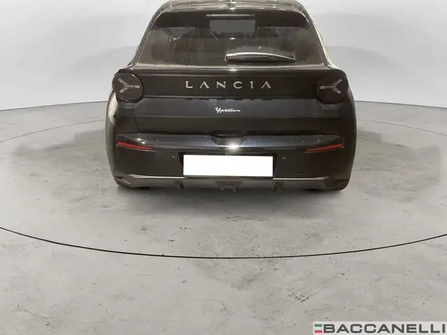 Lancia Ypsilon view 3