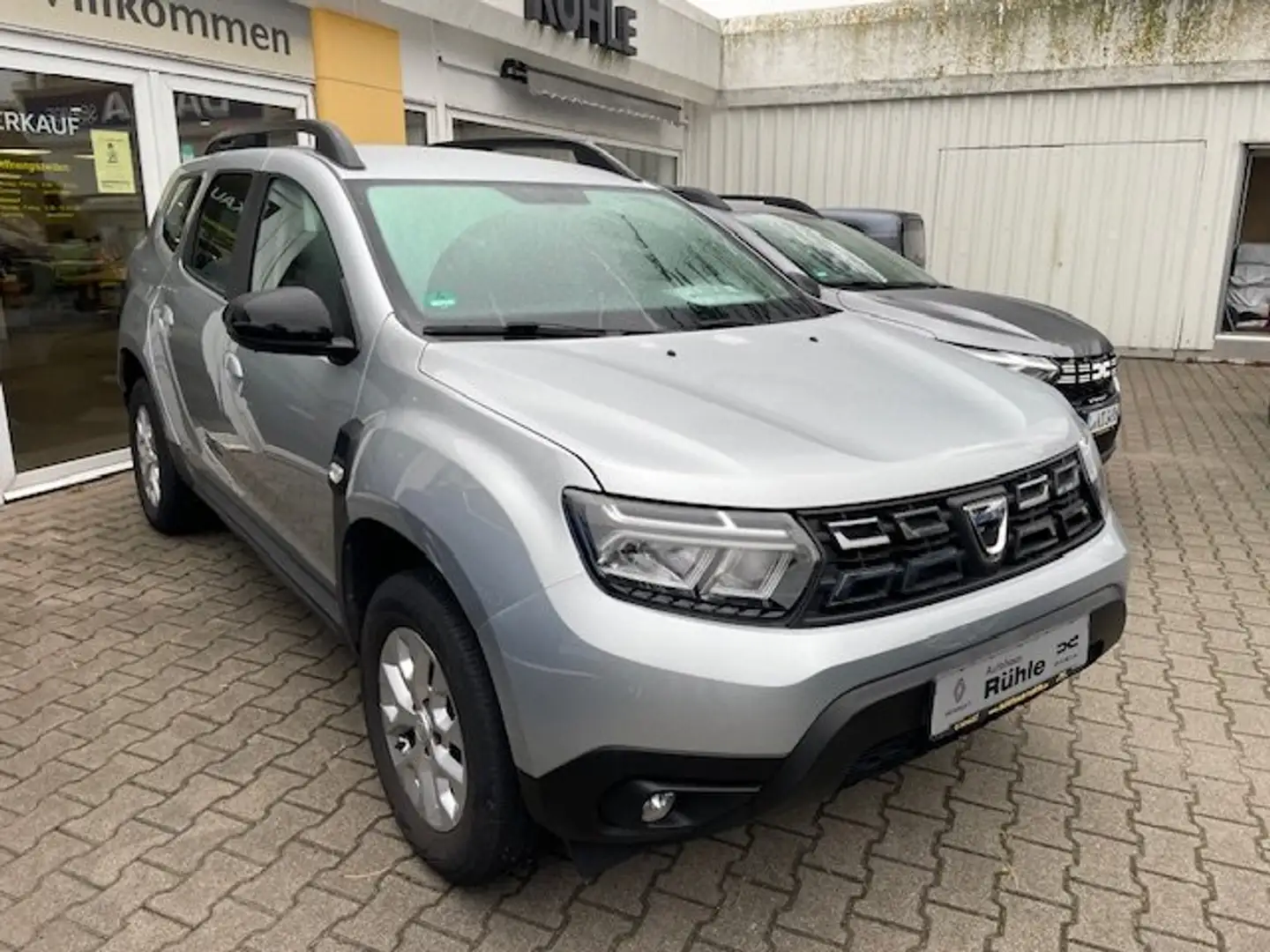 Dacia Duster Duster Diesel Blue dCi 115 2WD Comfort Silber - 2