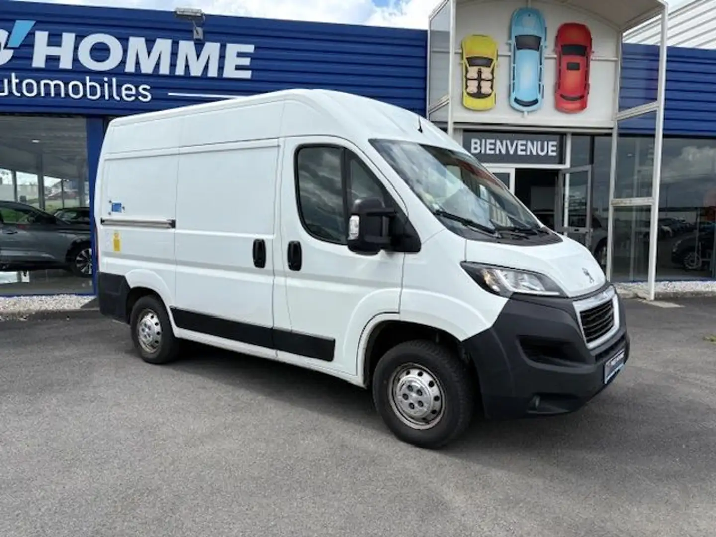 Peugeot Boxer 330 L1H2 2.0 BLUEHDI 110 PREMIUM PACK + HAYON 500K White - 2