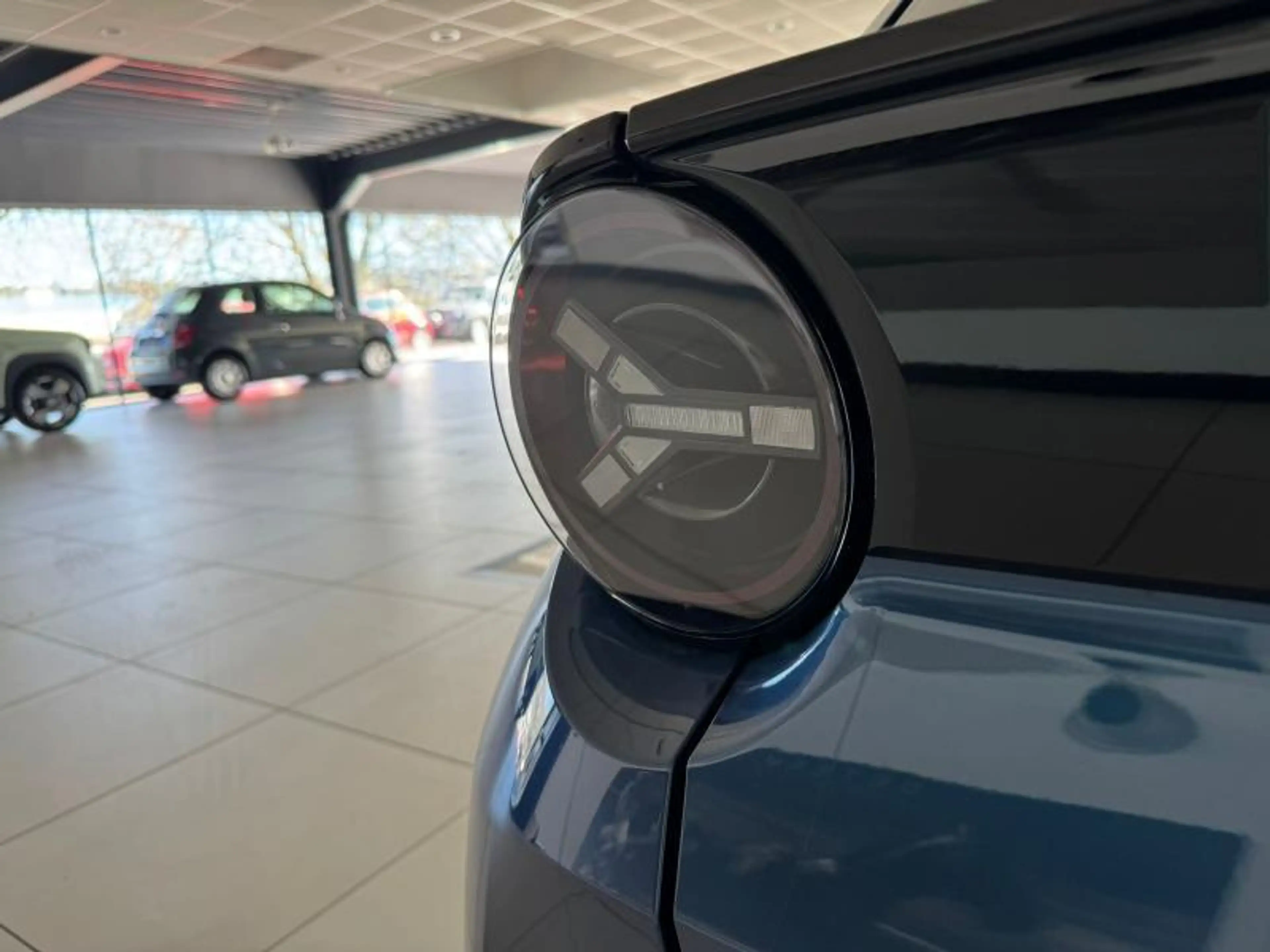 Lancia Ypsilon Électrique — photo 8