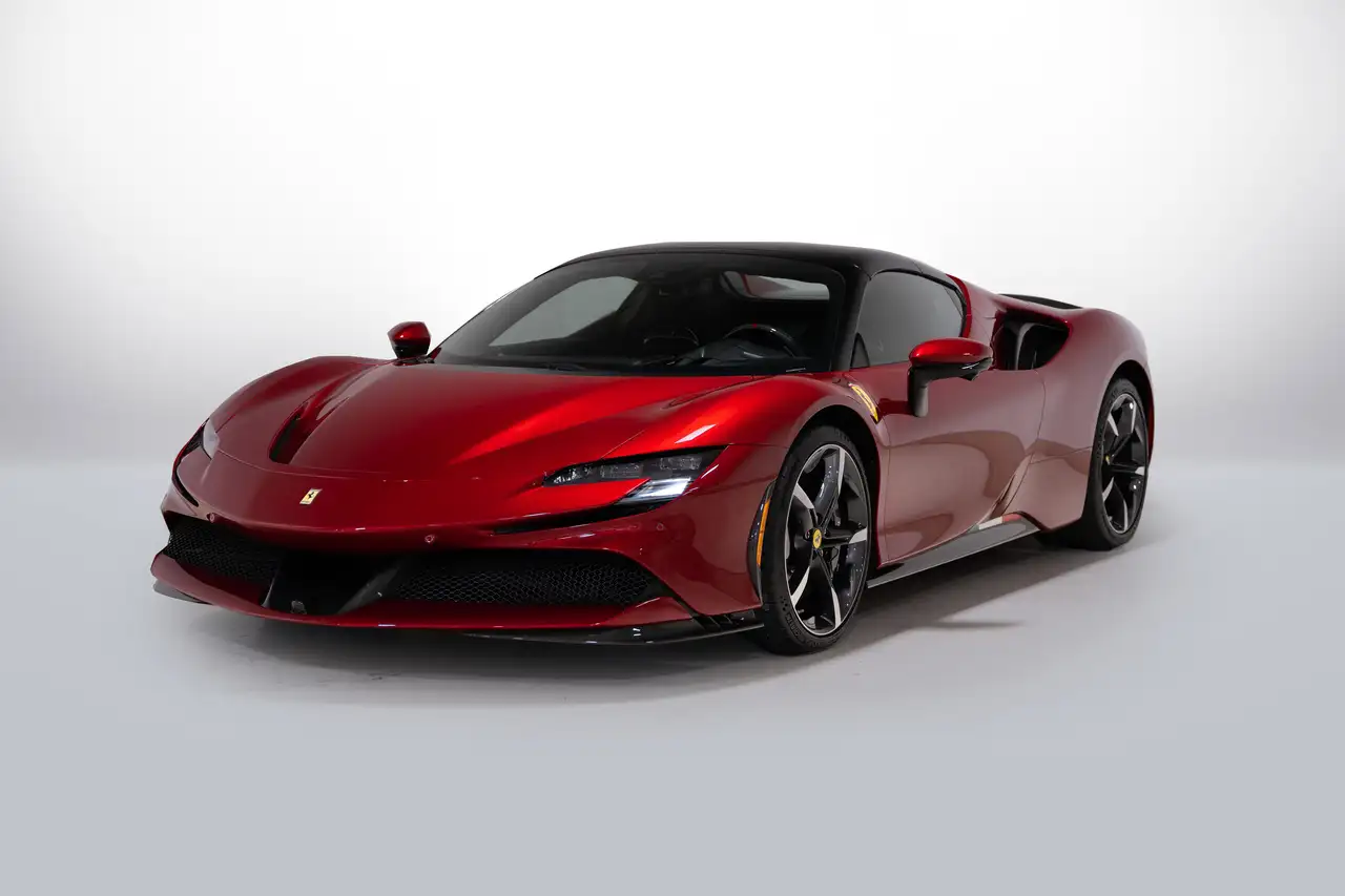 Ferrari SF90 Spider снимка Ferrari SF90 Spider