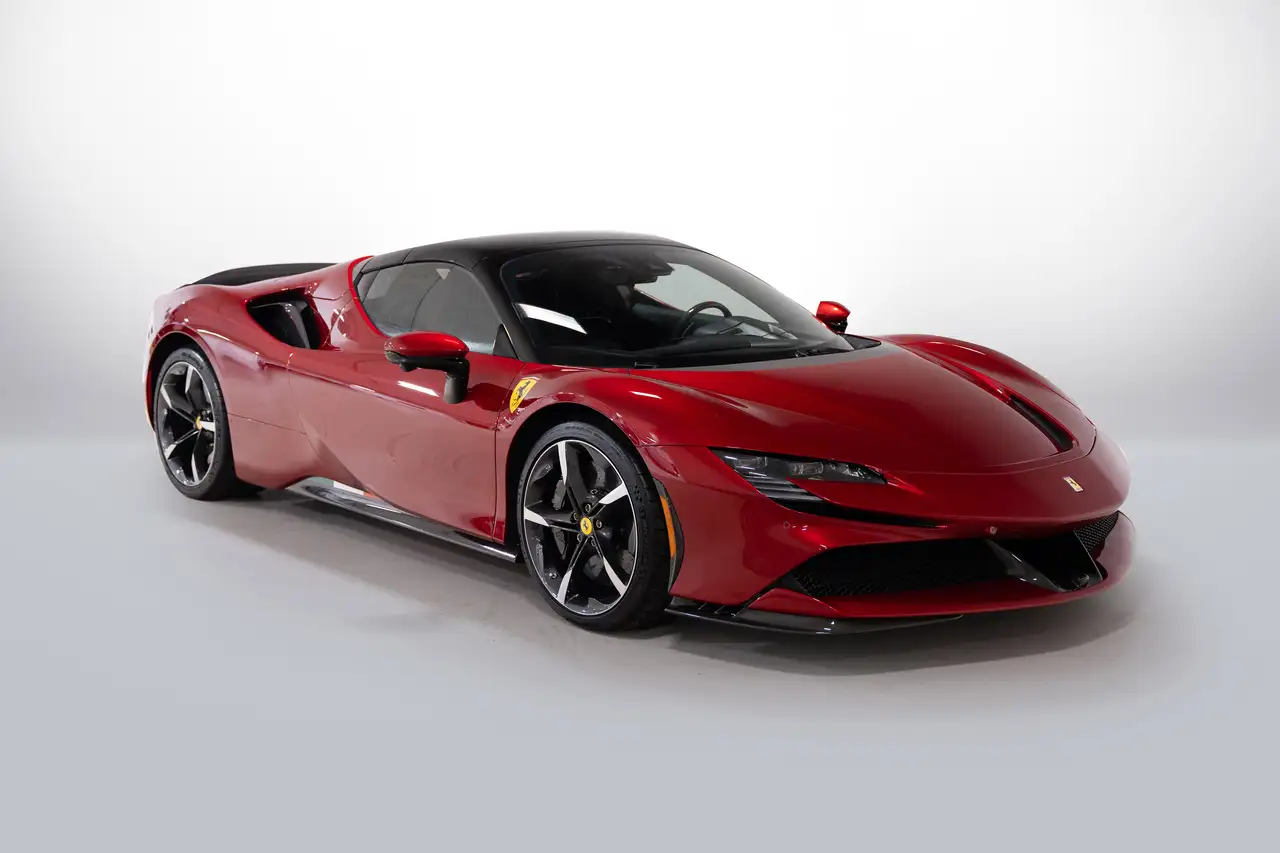 Ferrari SF90 Spider снимка Ferrari SF90 Spider