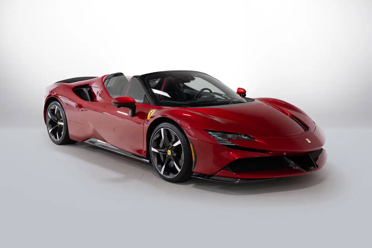 Ferrari SF90 Spider снимка Ferrari SF90 Spider