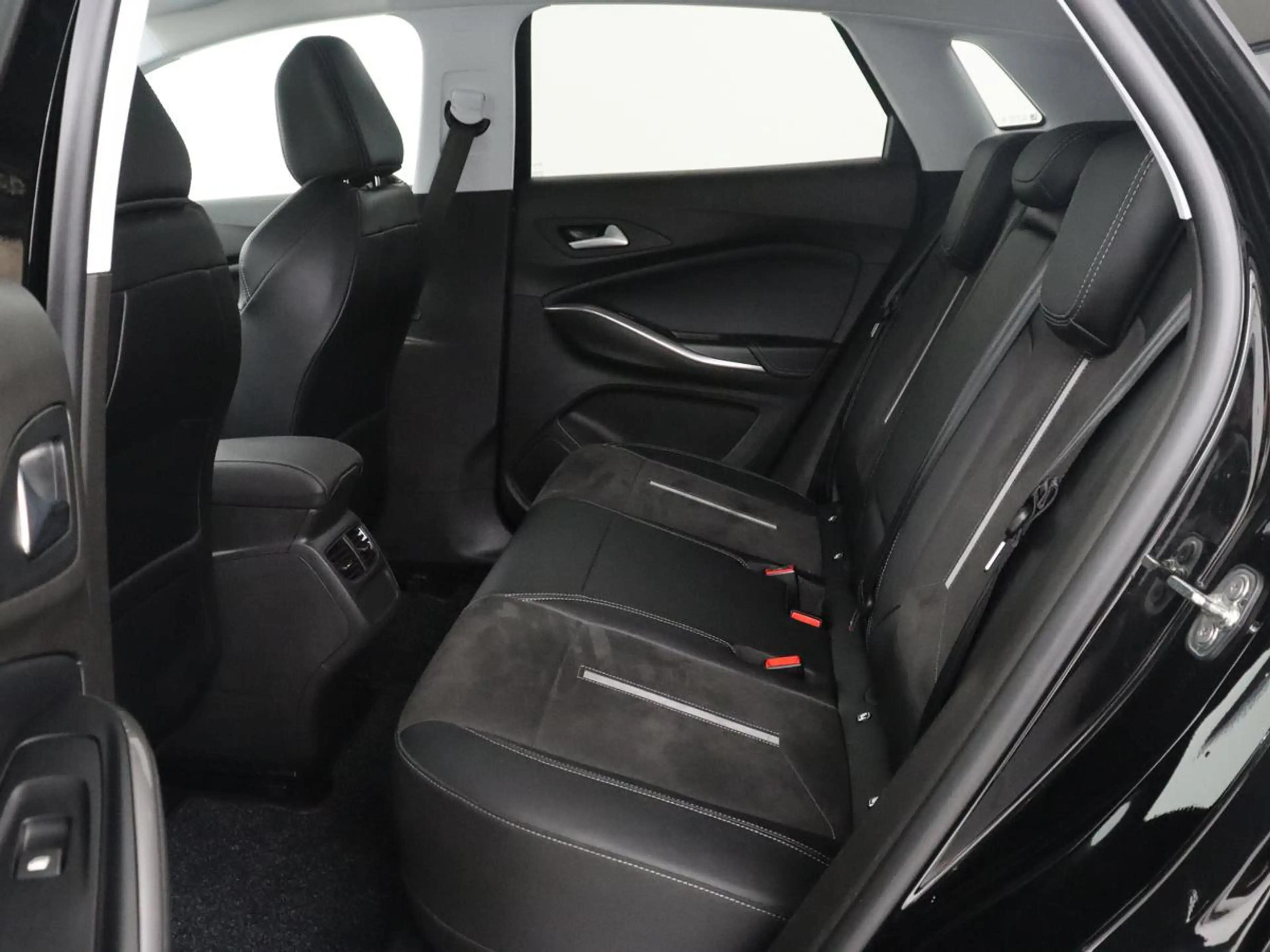 Opel Grandland 1.6 Turbo Plug-In GSE 300PK Hybrid4 4x4 Stoelverwa — photo 7