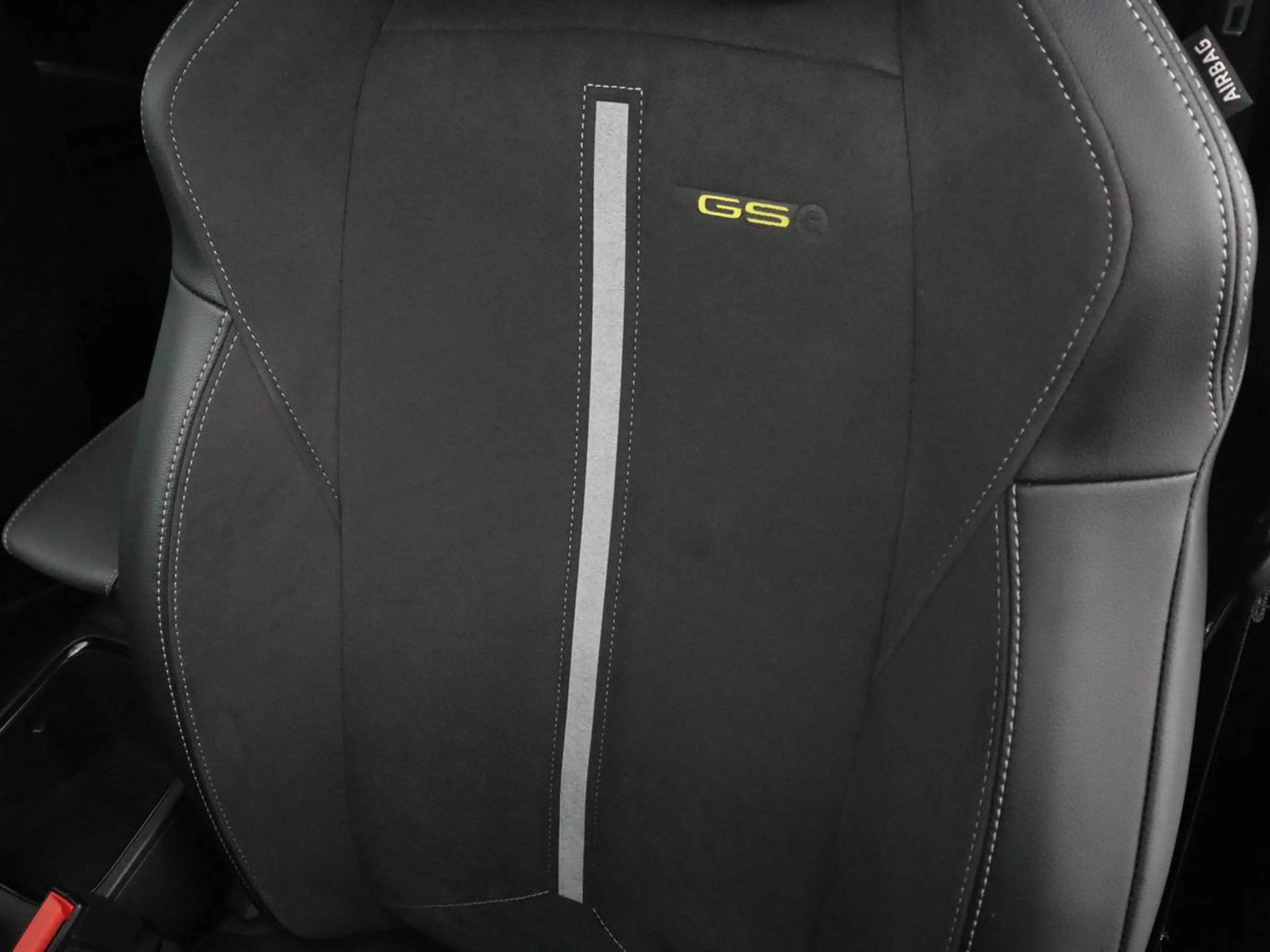 Opel Grandland 1.6 Turbo Plug-In GSE 300PK Hybrid4 4x4 Stoelverwa — photo 6