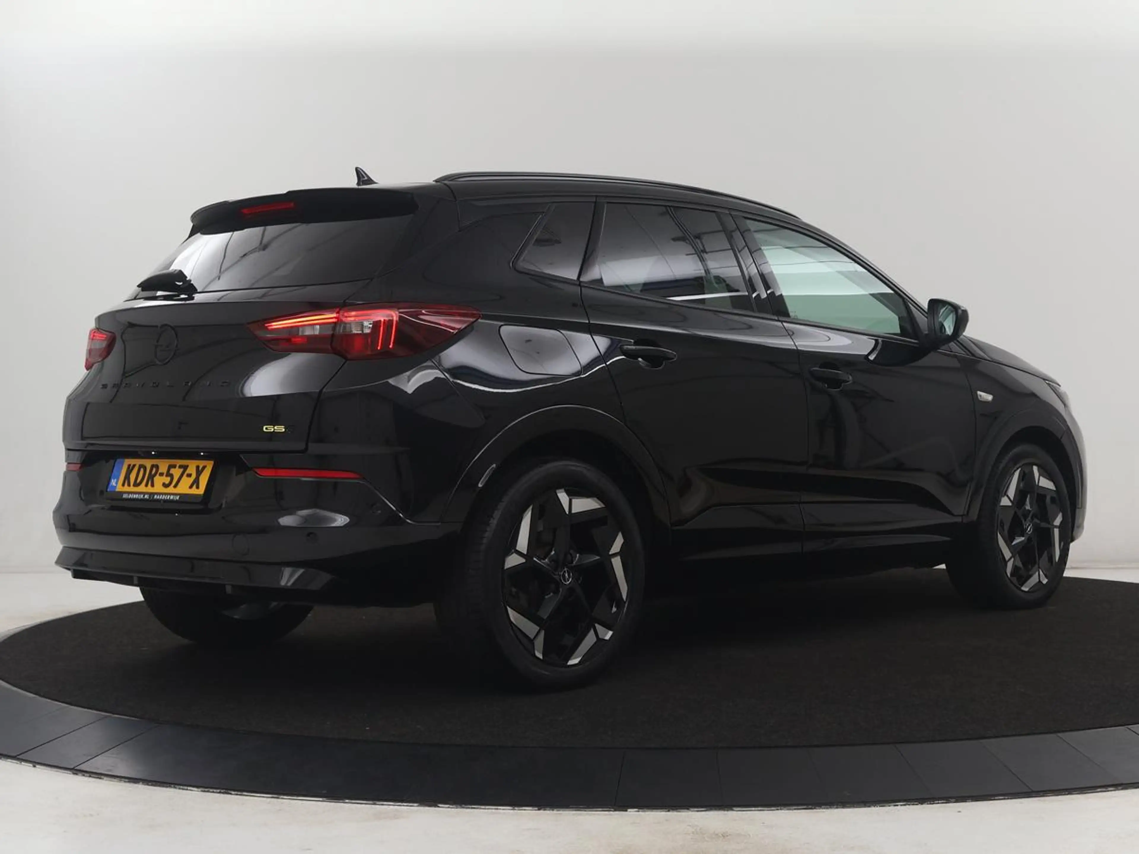 Opel Grandland 1.6 Turbo Plug-In GSE 300PK Hybrid4 4x4 Stoelverwa — photo 37
