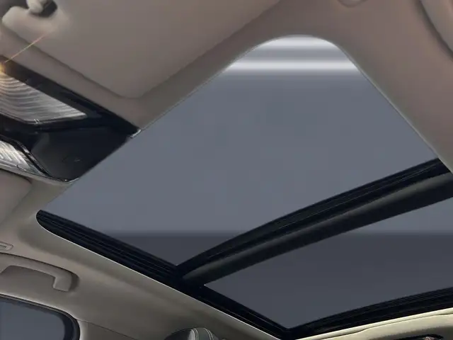 BMW 3 Series view 12