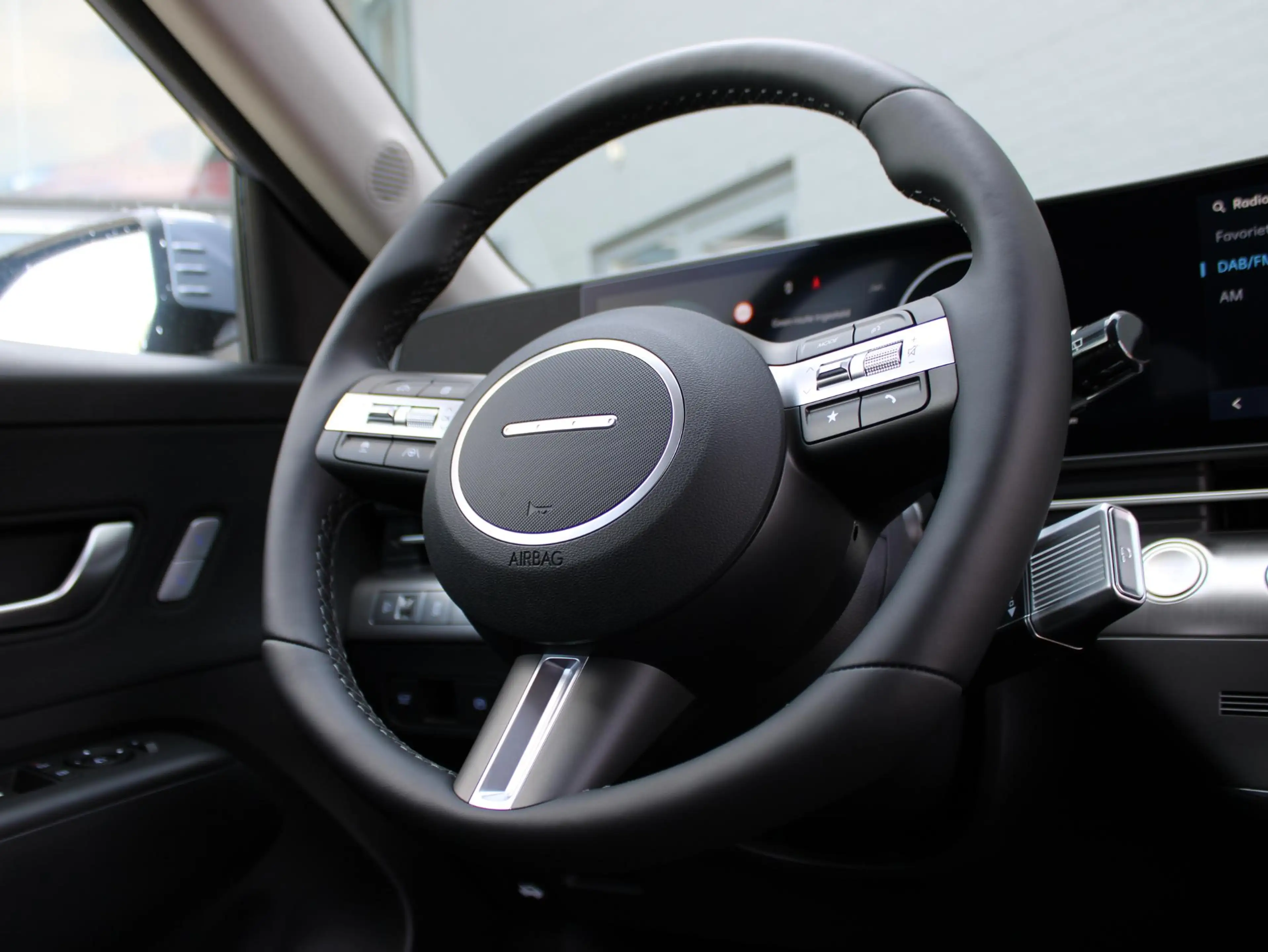 Hyundai KONA 1.6 GDI HEV Premium — photo 15