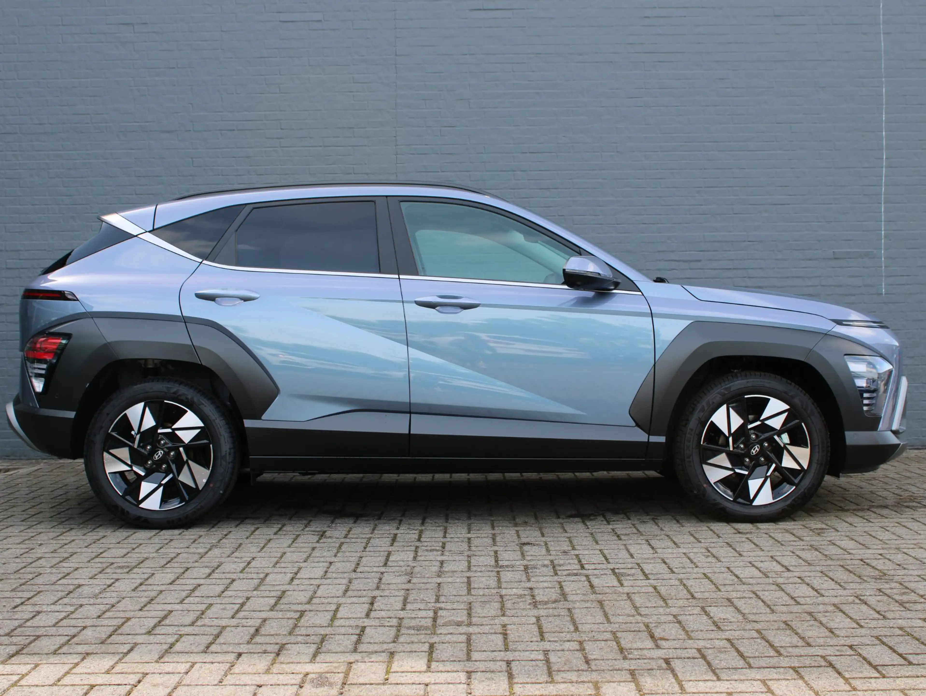 Hyundai KONA 1.6 GDI HEV Premium — photo 4