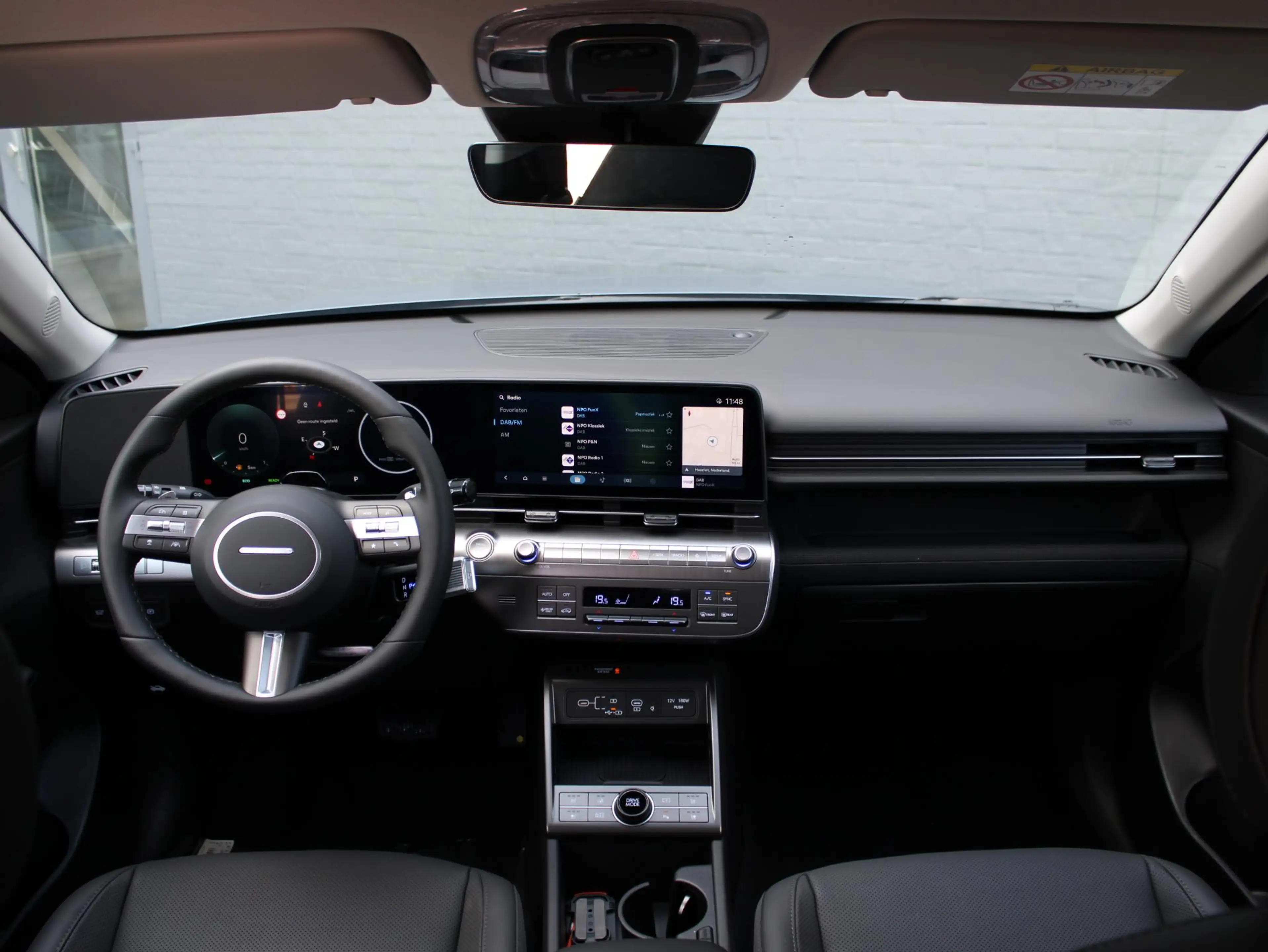 Hyundai KONA 1.6 GDI HEV Premium — photo 12