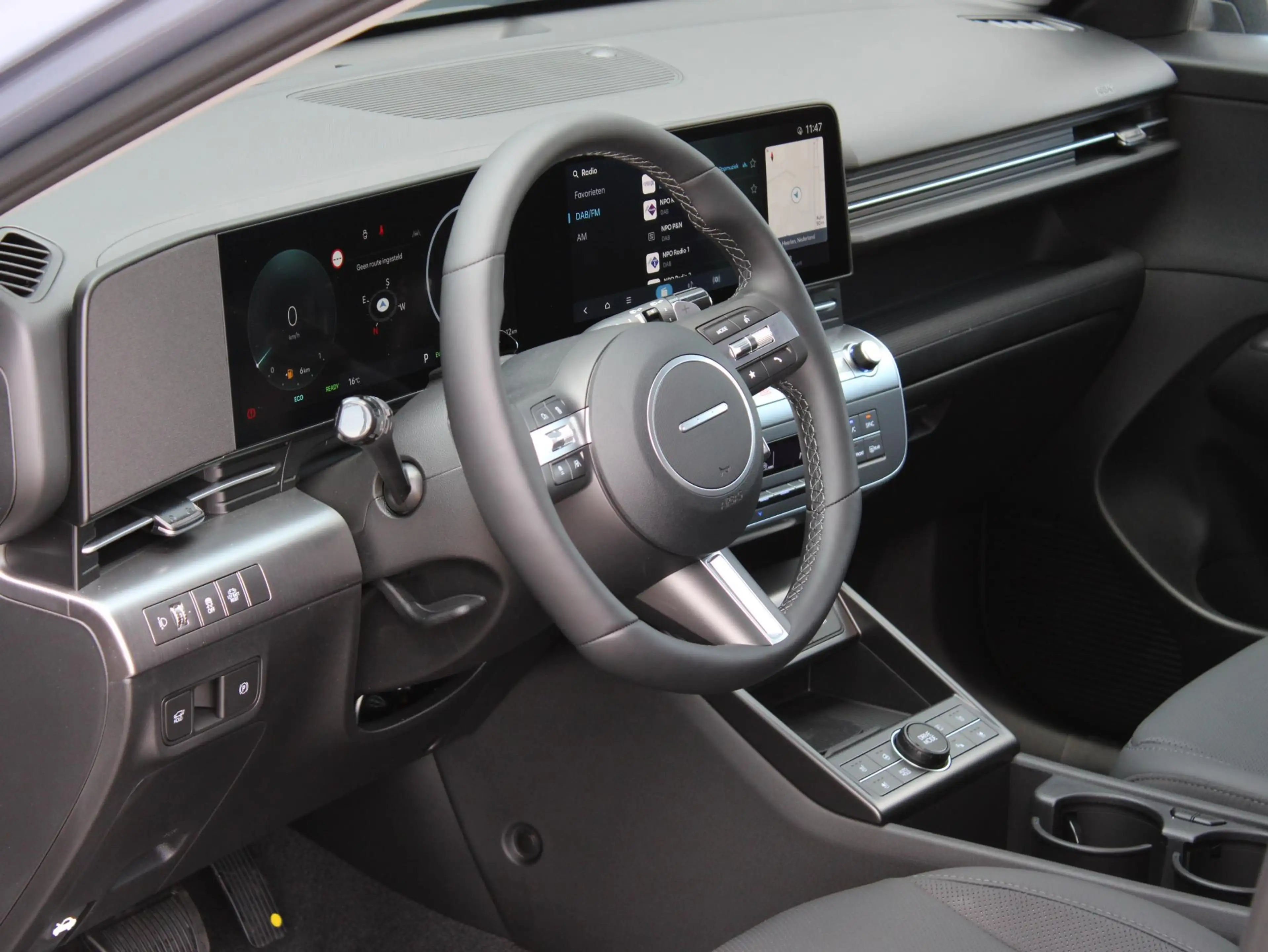 Hyundai KONA 1.6 GDI HEV Premium — photo 9