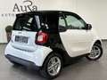 smart forTwo EQ Coupé CARPLAY+TEMPOMAT+1HD+DAB-RADIO Weiß - thumbnail 4