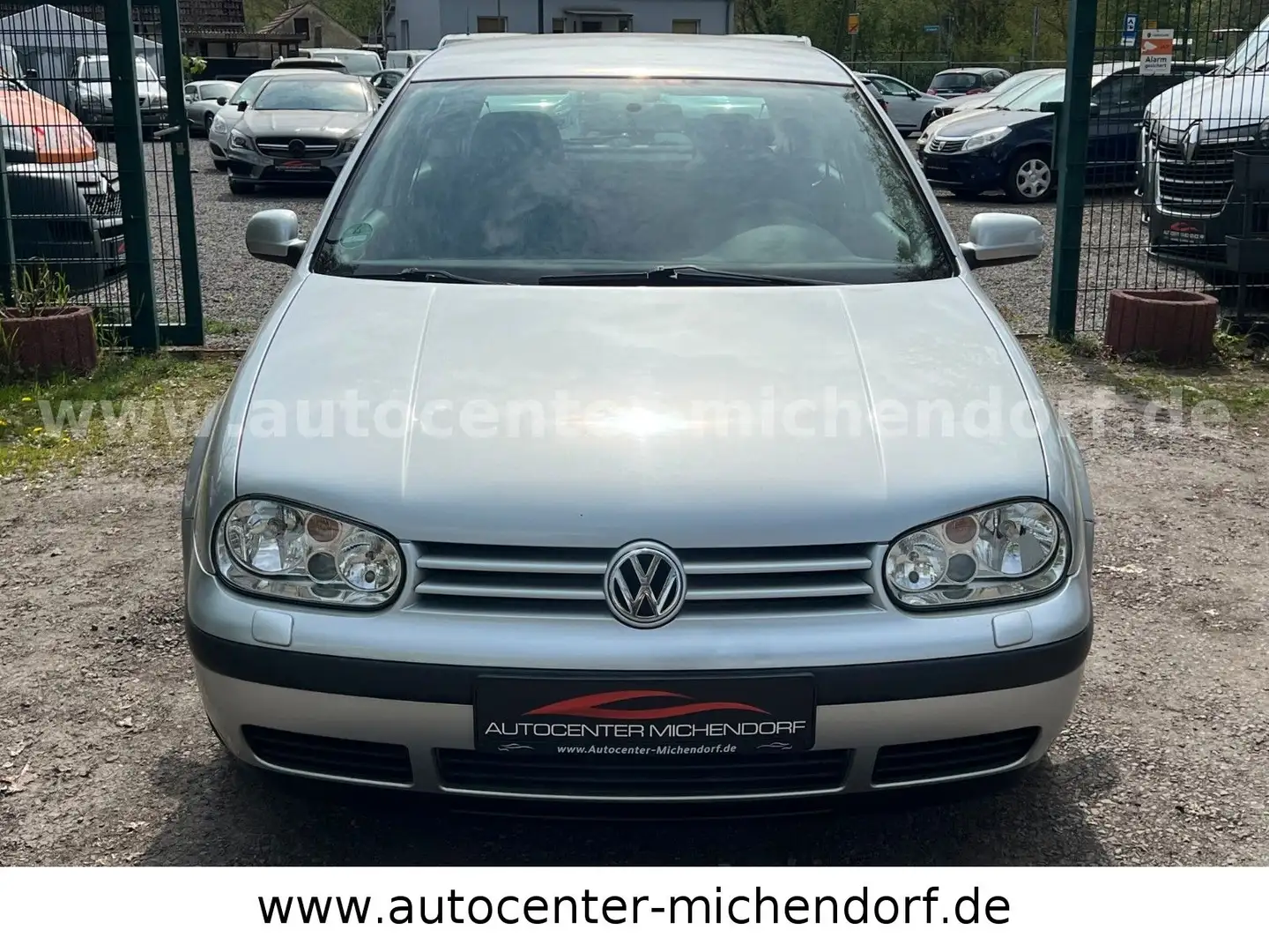 Volkswagen Golf 1.6 Auto Highline Argent - 2