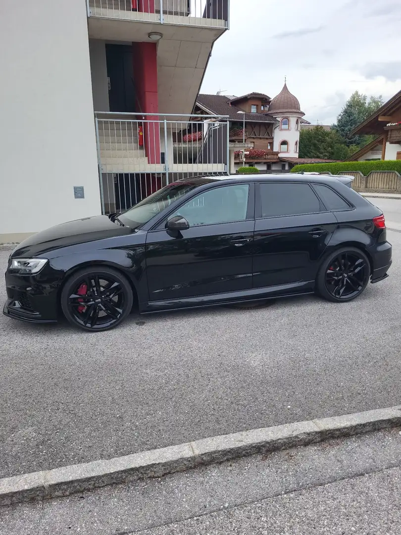 Audi RS3 2,5 TFSI quattro S-tronic - 1