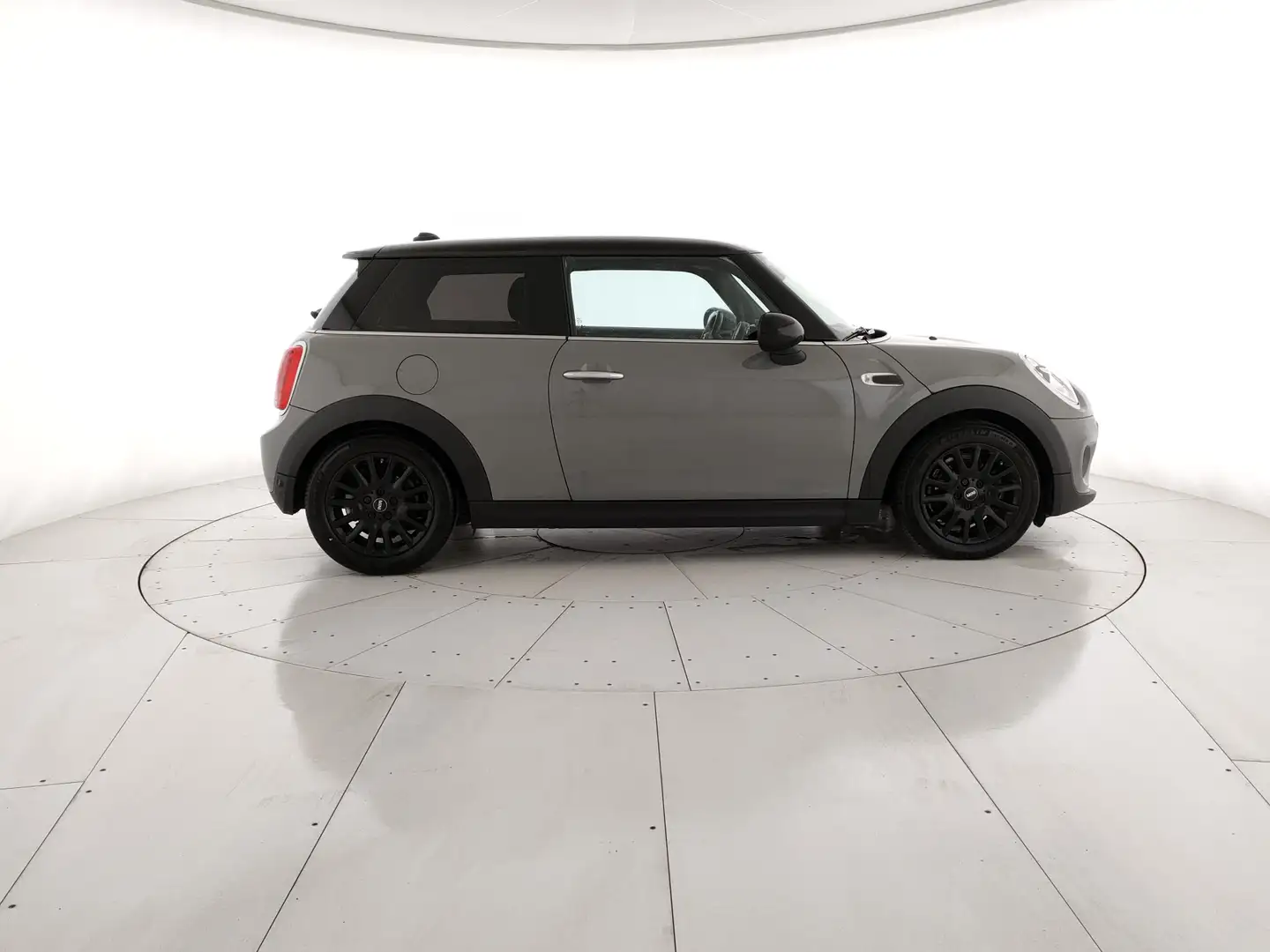 MINI Cooper D Mini 1.5 Cooper D Seven 3p auto Gris - 2