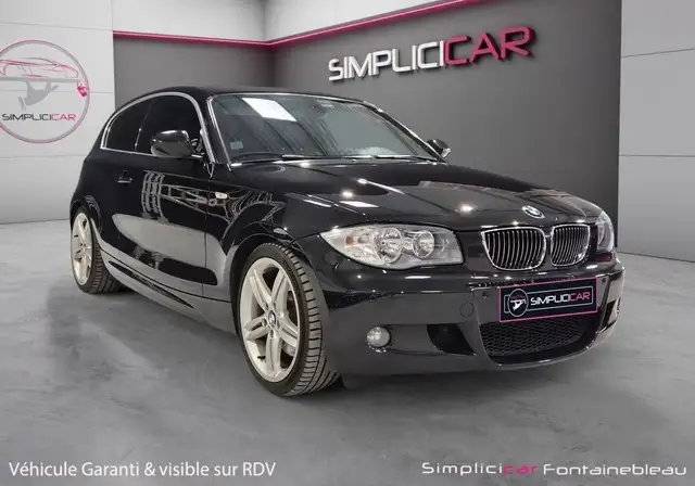 BMW 130 SERIE 130I 258 CONNECTED DRIVE BA 258Ch Garantie 12 mois