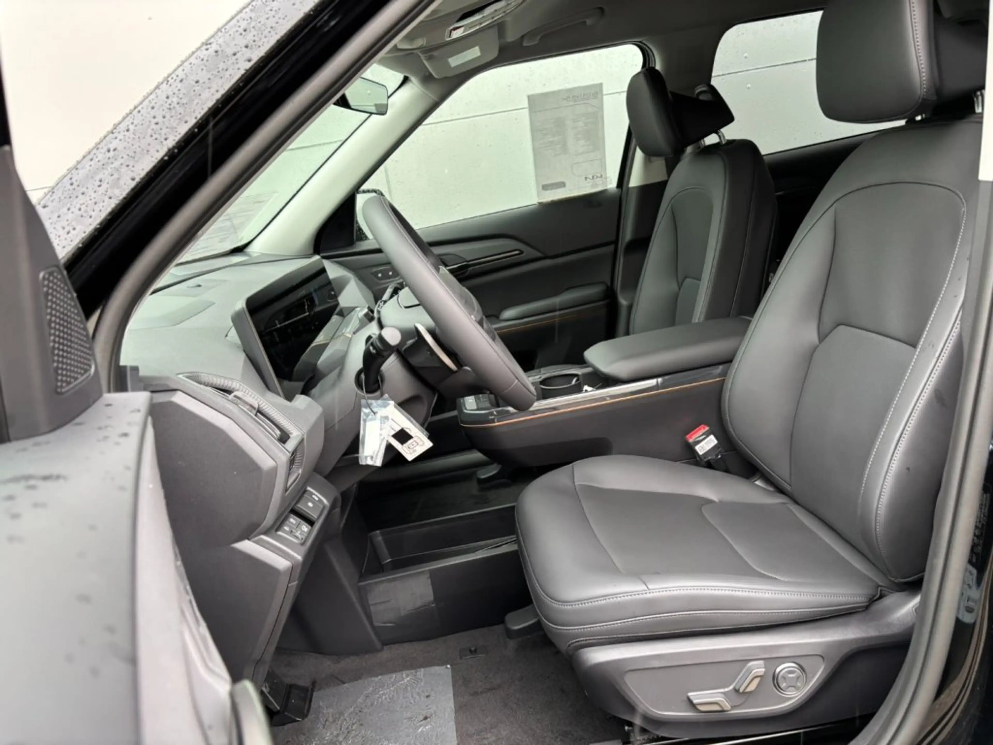 Kia EV5 /EARTH PLUS/81,4KWH/AT/AWD/265/MY26 LP.: € 54.040,00 — photo 8