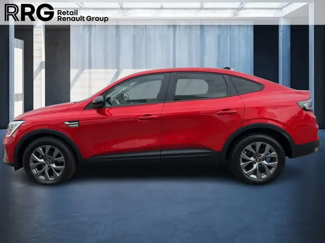 Renault Arkana view 2