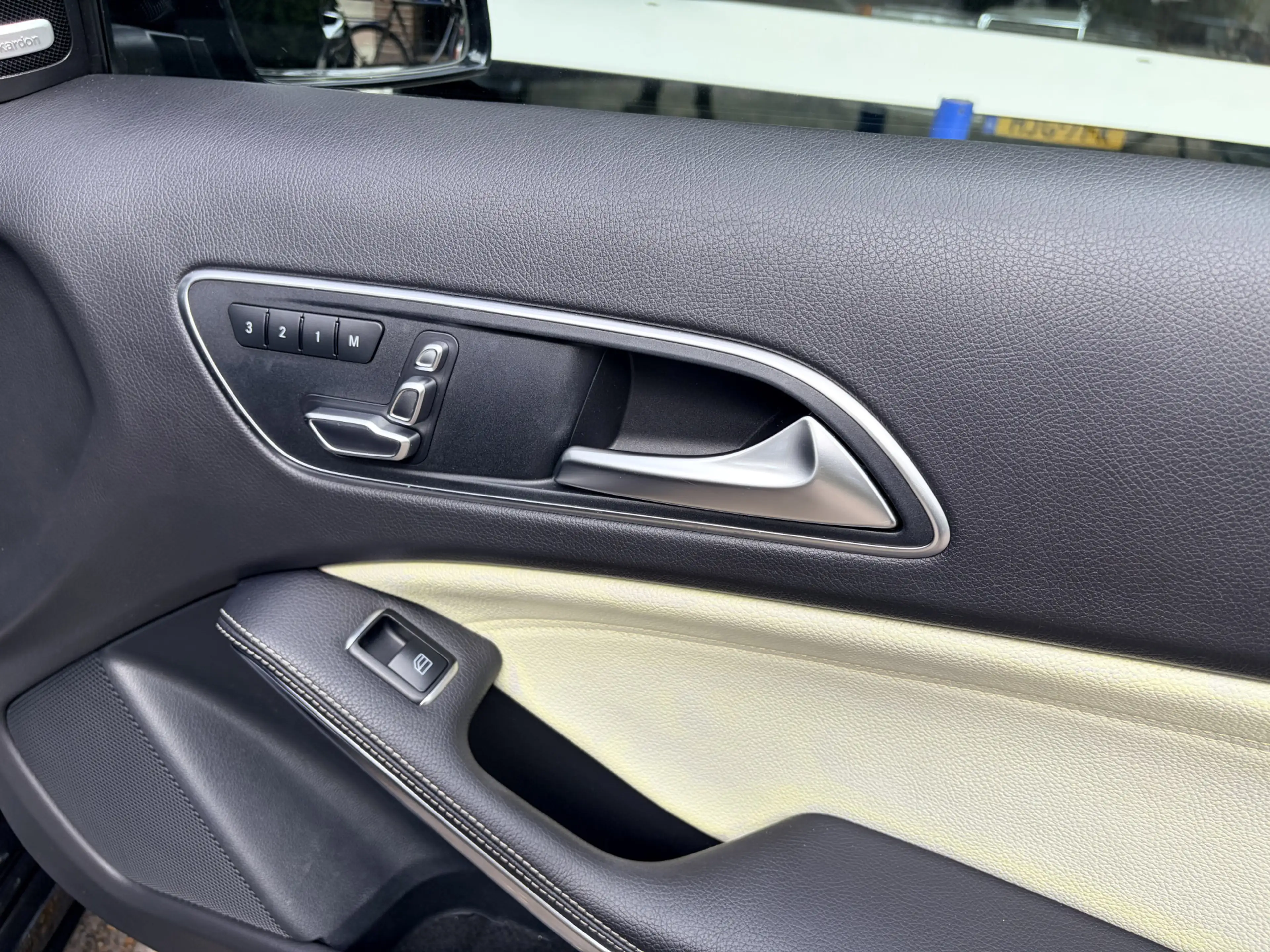 Mercedes-Benz A 45 AMG 4MATIC AMG Styling/Sportstoelen met memory/Leder v — photo 34