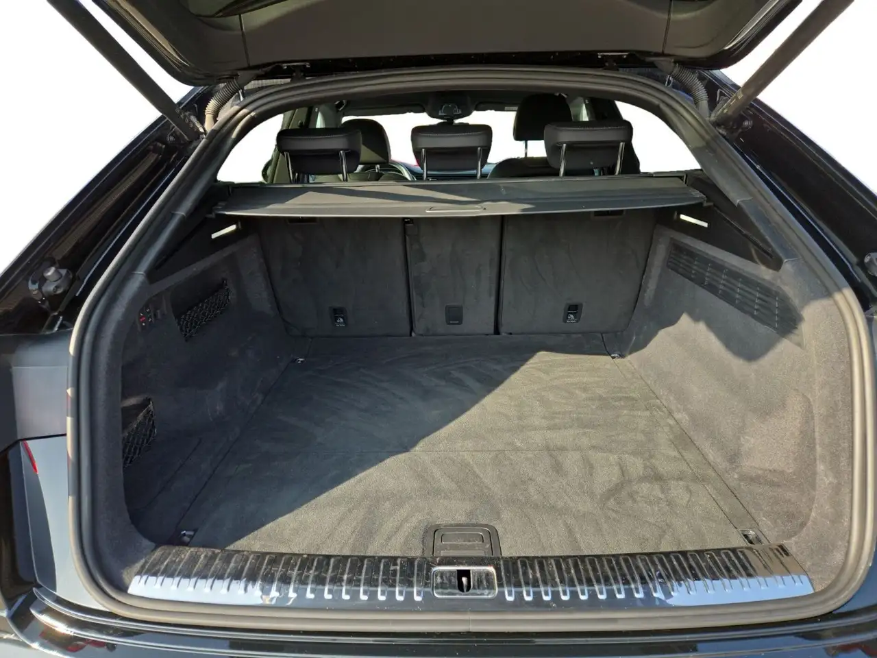 Audi Q8 50 TDI, S-LINE/MATRIX/AHK/VIRTUAL/TOUR uvm. 14