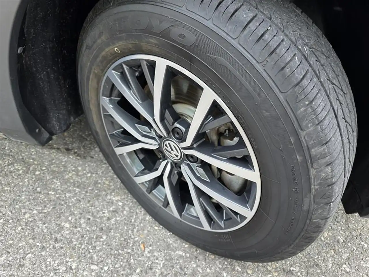 Volkswagen Tiguan снимка Volkswagen Tiguan