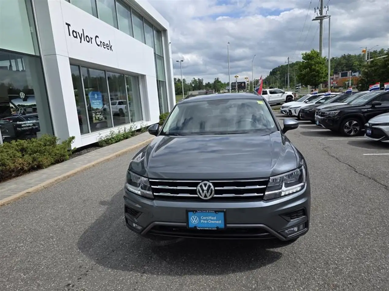 Volkswagen Tiguan снимка Volkswagen Tiguan