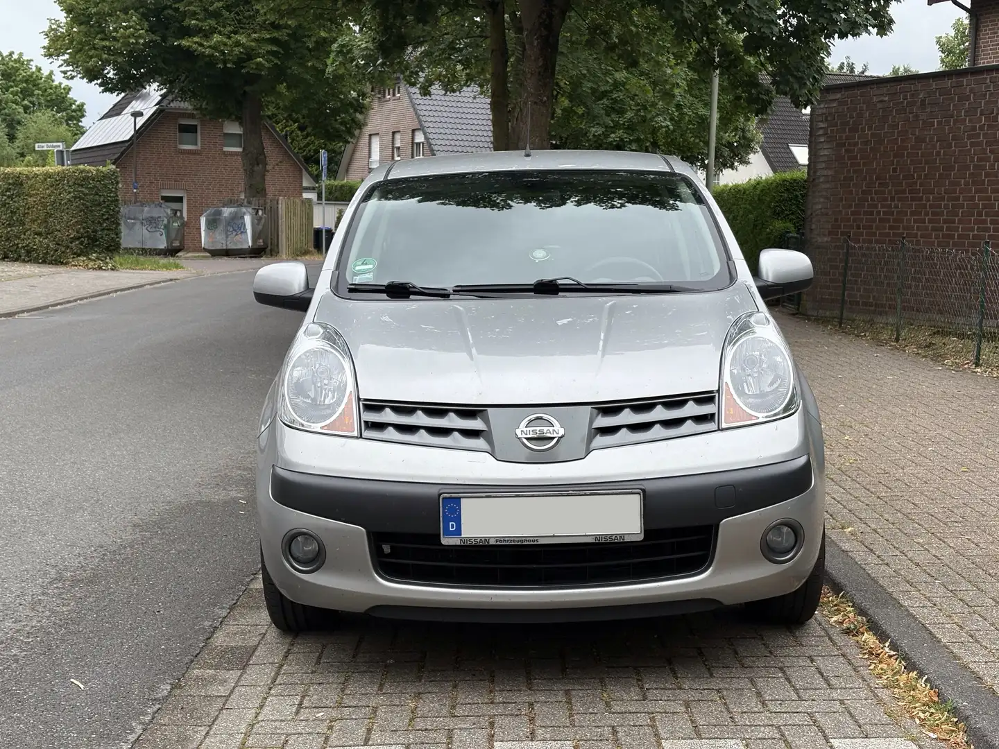 Nissan Note Acenta Grau - 2