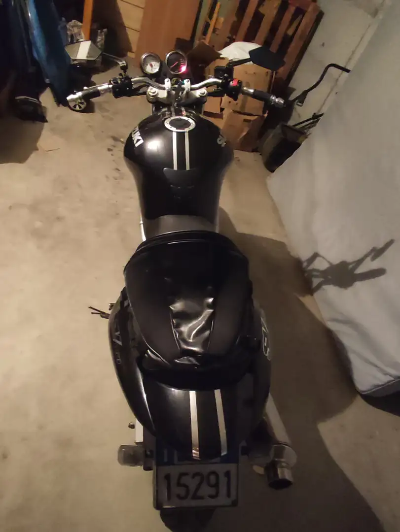 Suzuki SV 650 Czarny - 1