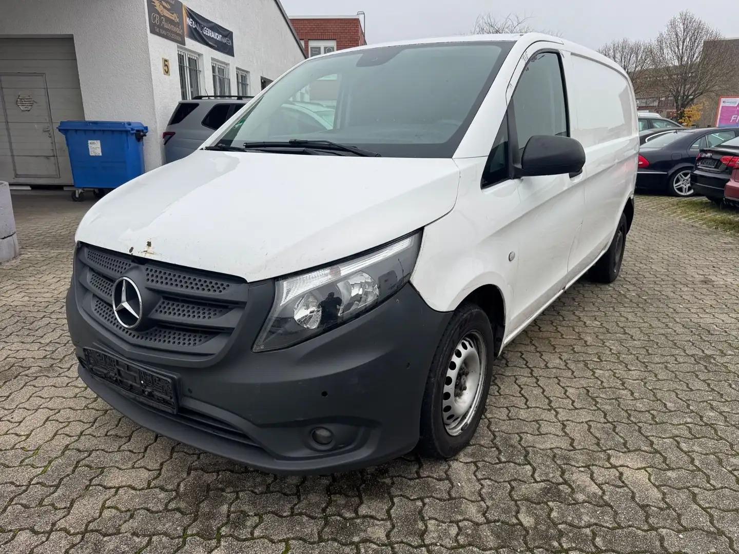 Mercedes-Benz Vito Kasten 109/110/111/114 CDI FWD kompakt Weiß - 2