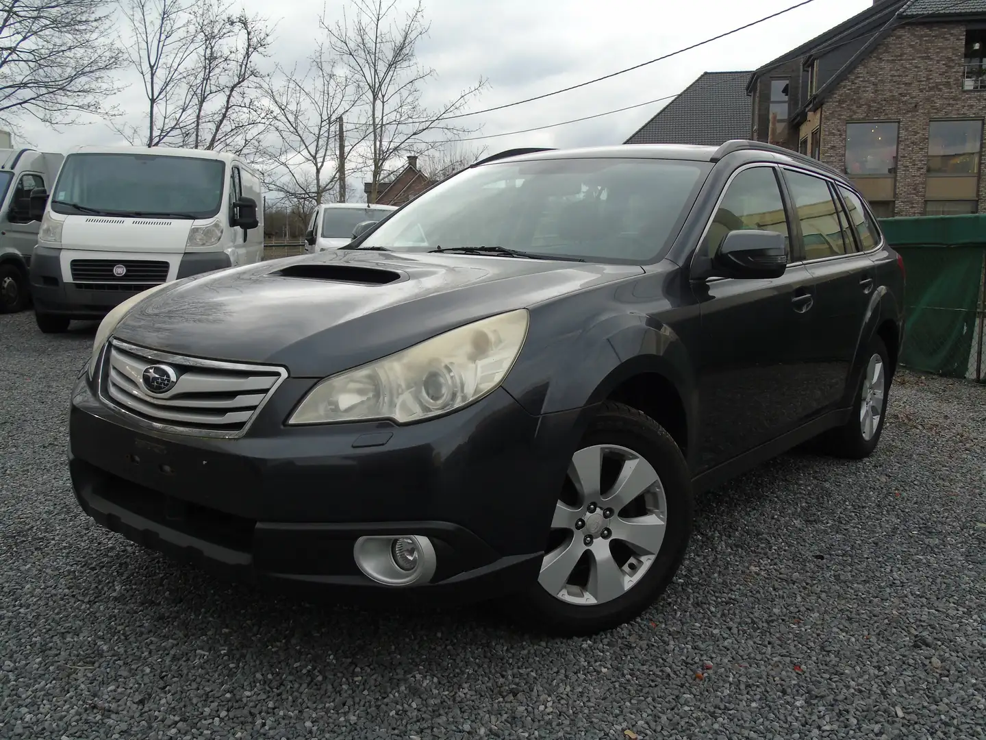 Subaru OUTBACK 2.0 D AWD Executive *1e Eigen*Nav*MOTOR PROBLEEM Gris - 1