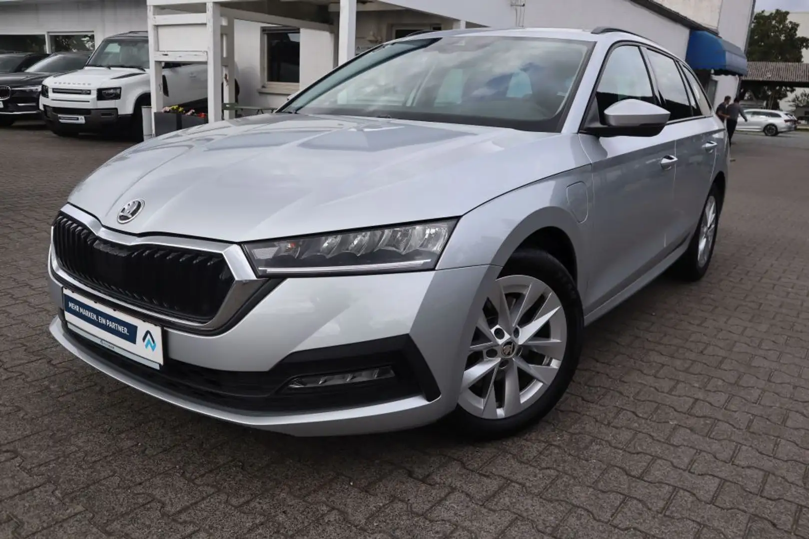 Skoda Octavia Octavia Combi 1.4 TSI iV DSG Ambition|NAVI|SHZG| - 1