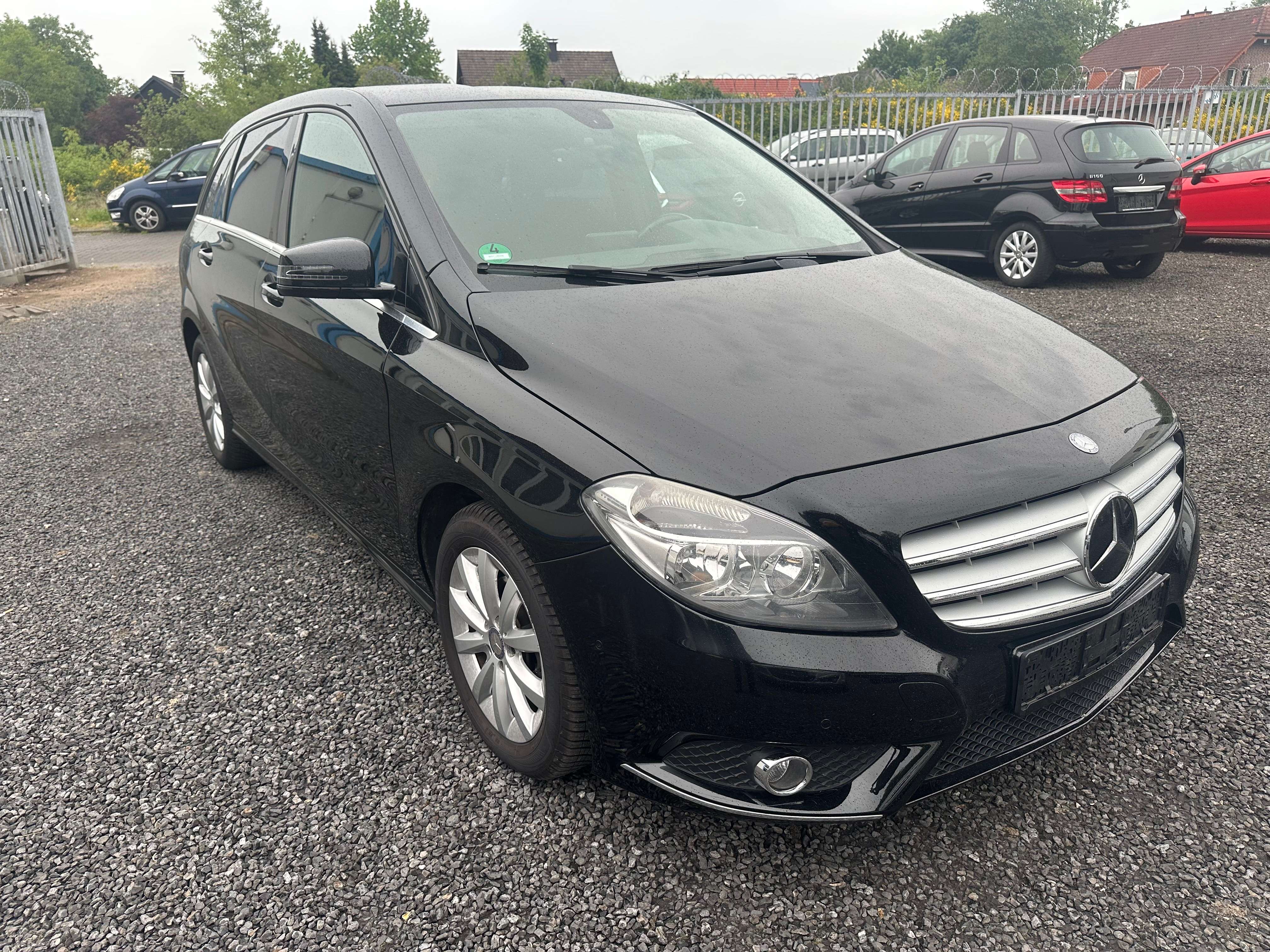 Second hand Mercedes Benz B-Class 180